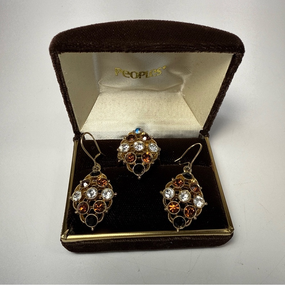 Sarah Coventry Gold and Amber rhinestone  Earrings - Picture 2 of 6